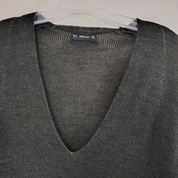ZARA Knit Midi Dress Size M Charcoal Gray V-Neck Long Sleeve Asymmetrical - Picture 7 of 15